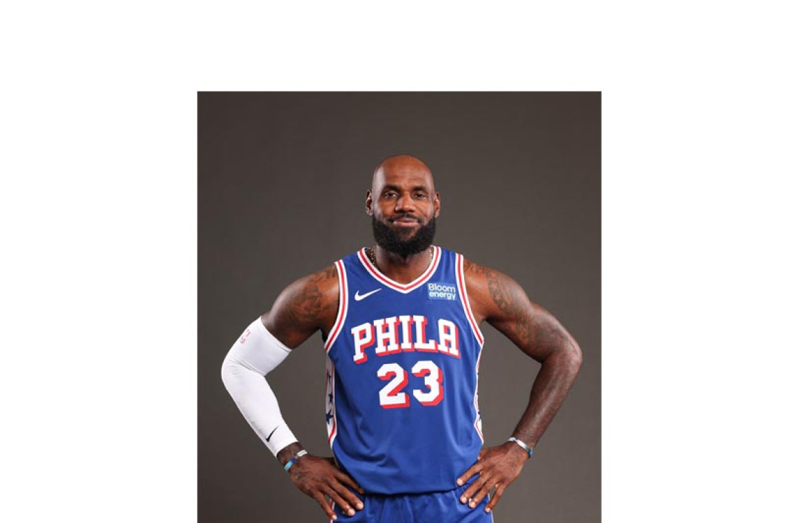 LeBron James, no ID required, debuts in Philly duds